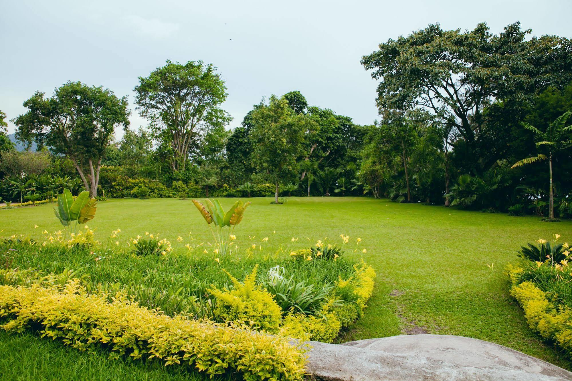 Gorillas Lake Kivu Hotel Gisenyi ภายนอก รูปภาพ